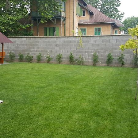 Balaton&Center Wellness Apartman Шиофок Экстерьер фото